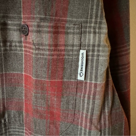 NWOT Men’s WOLVERINE lightweight cotton/poly button-up shirt L - Picture 7 of 11